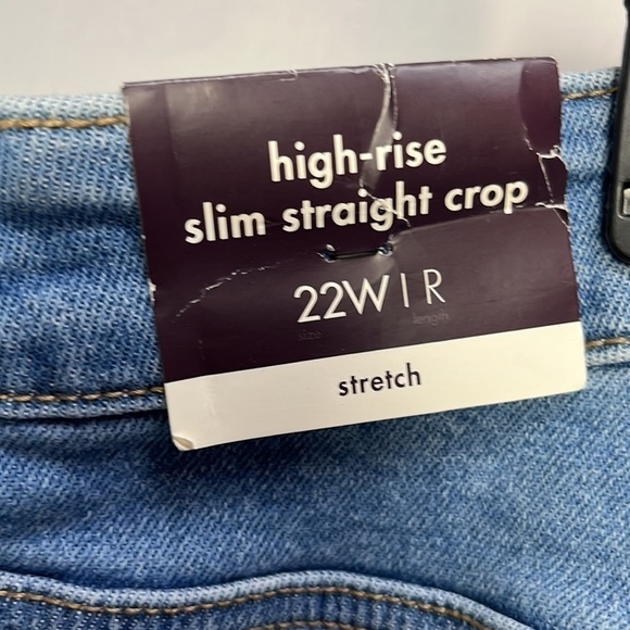 AVA & Viv high rise, slim straight, crop stretch, denim jeans - Picture 3 of 5